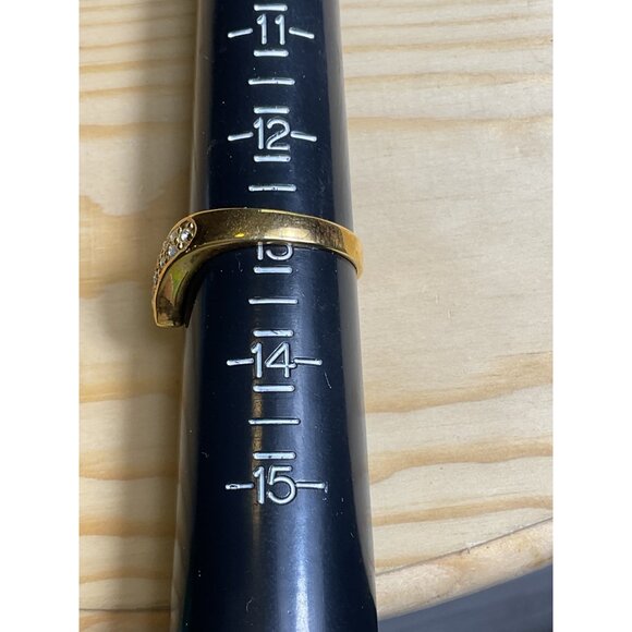 Gold Tone V-Shape Wishbone Ring With Rhinestone Detailing - Picture 4 of 4